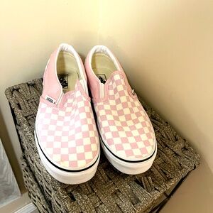Checkered pink vans, kids size 5 women’s 7